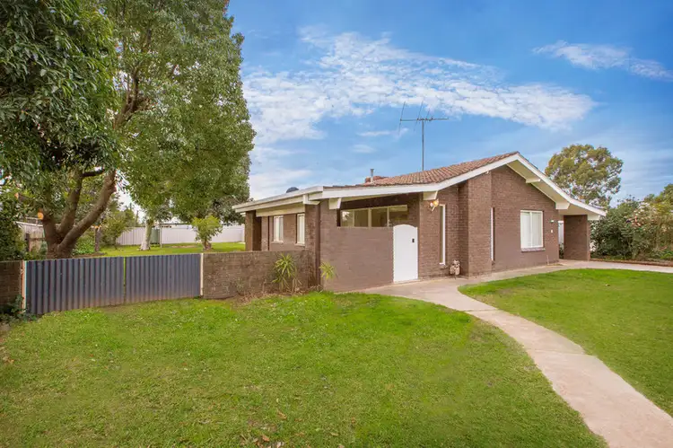 67 James Cook Drive, Howlong NSW 2643