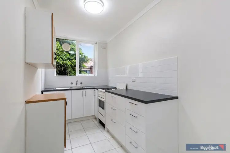 11/12 Eldridge Street, Footscray VIC 3011