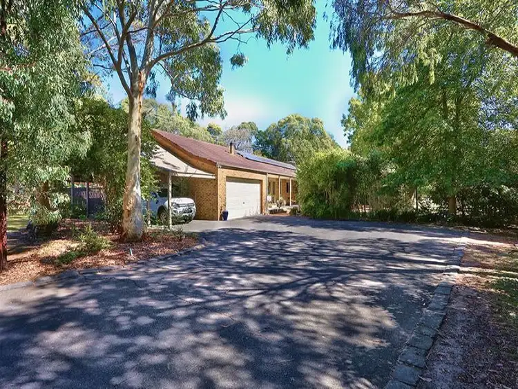 1 Barakee Drive, Somerville VIC 3912