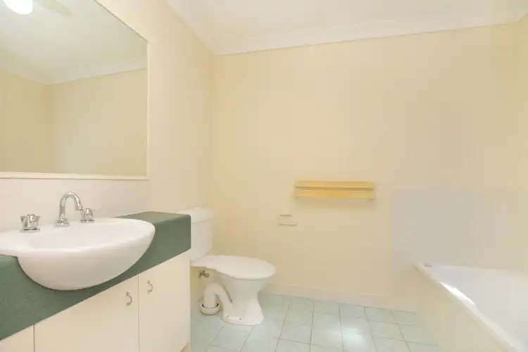 Sixth view of Homely townhouse listing, 11/10 Chapman Place, Oxley QLD 4075