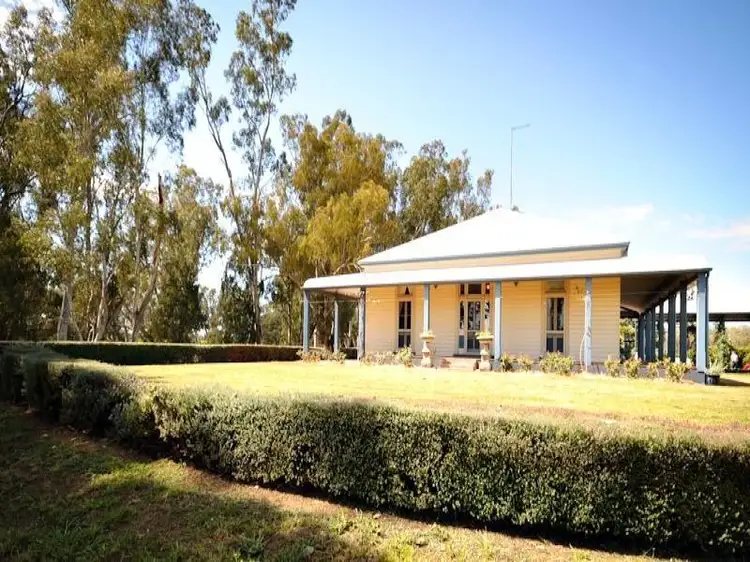 1094 Warren Road, Narromine NSW 2821
