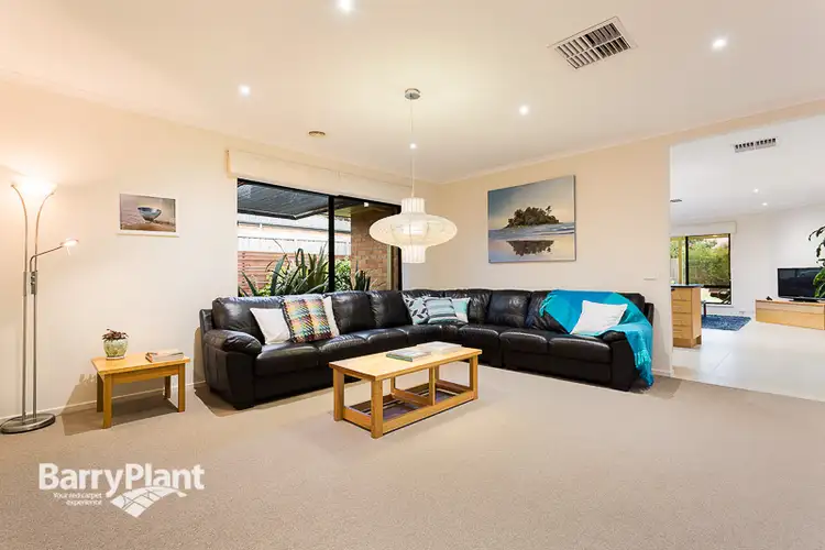 Fifth view of Homely house listing, 2 Knightsbridge Place, Diamond Creek VIC 3089
