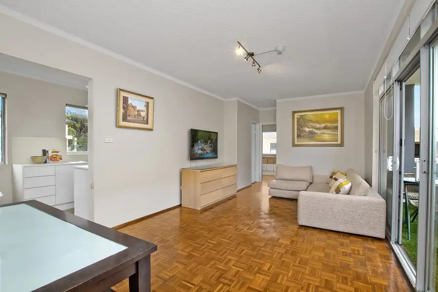 Main view of Homely apartment listing, 4/17 Carr Street, Coogee NSW 2034