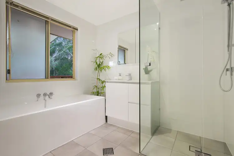 Sixth view of Homely house listing, 2 Vanistari Court, Shailer Park QLD 4128