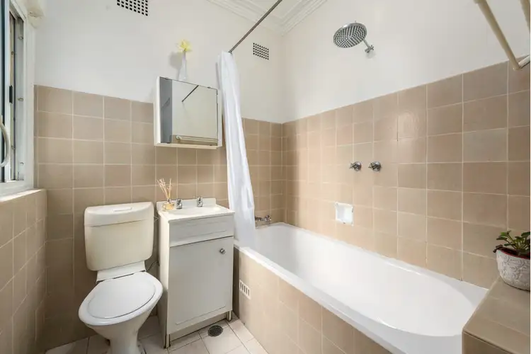 Fourth view of Homely unit listing, 2/516 Sydney Road, Balgowlah NSW 2093