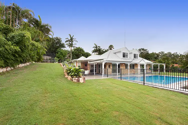 34 Hannah Street, Mount Ommaney QLD 4074