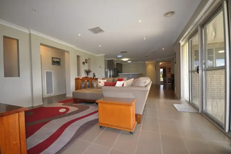 Sixth view of Homely house listing, 23 Alexandra Way, Table Top NSW 2640