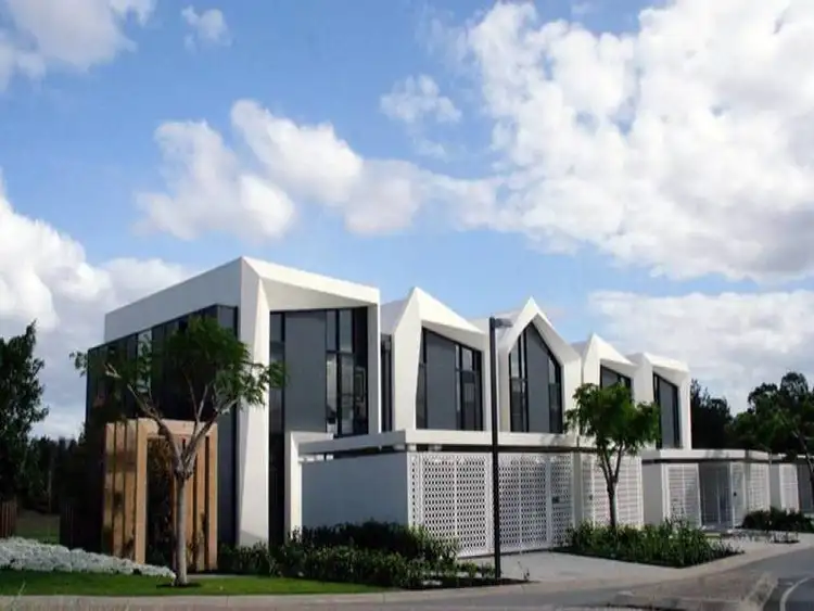 36 Peninsula Drive, Robina QLD 4226