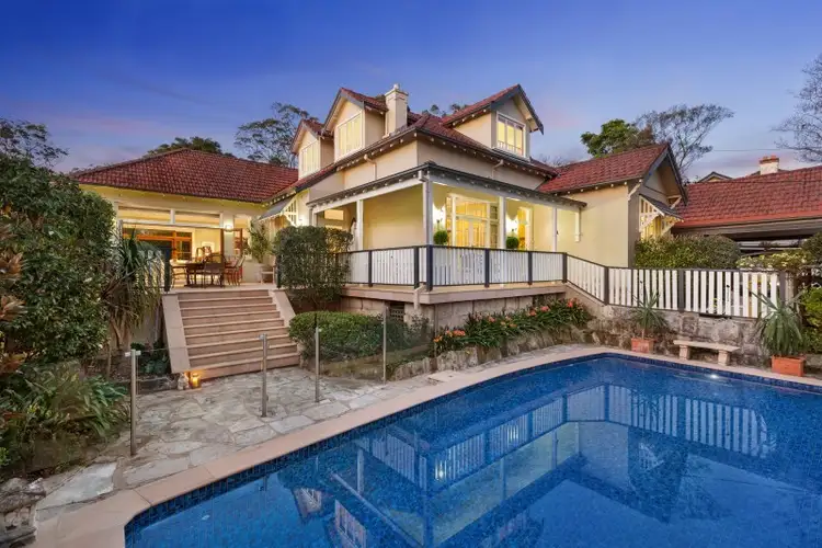 12 Glenview Street, Gordon NSW 2072