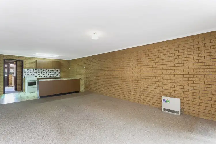 Fifth view of Homely block of units listing, 1, 2 & 3/979 Fairview Drive, North Albury NSW 2640