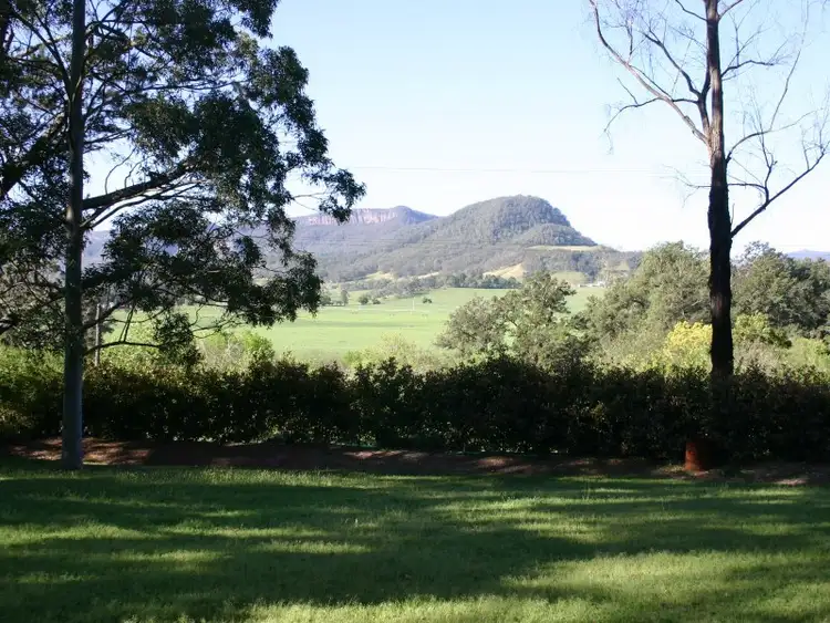 10 Rectory Park Way, Kangaroo Valley NSW 2577
