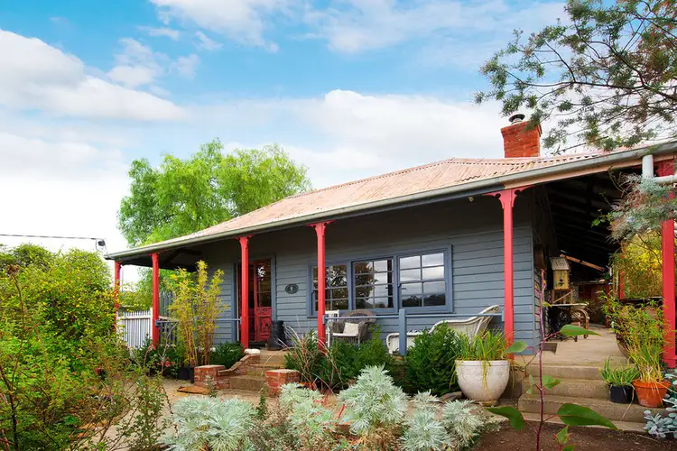 15 South German Road, Maldon VIC 3463
