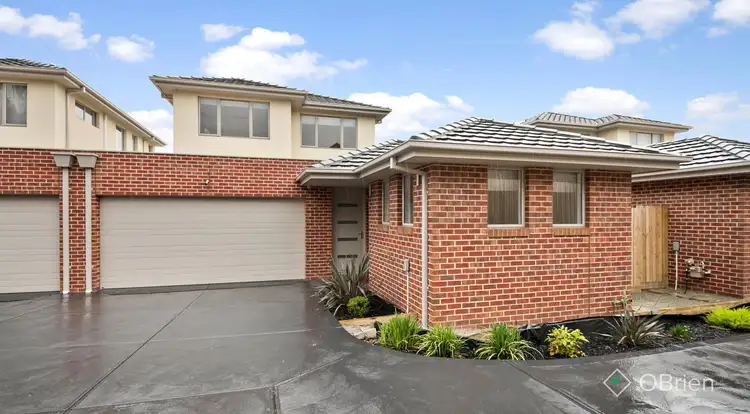 4/42 Buchanan Road, Berwick VIC 3806