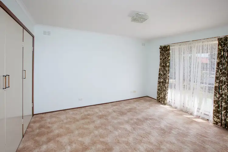 Fifth view of Homely house listing, 6 Fern Avenue, Wodonga VIC 3690