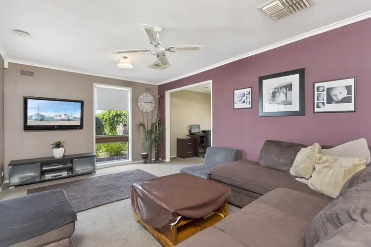 Fifth view of Homely house listing, 26 Robert Crescent, Wodonga VIC 3690