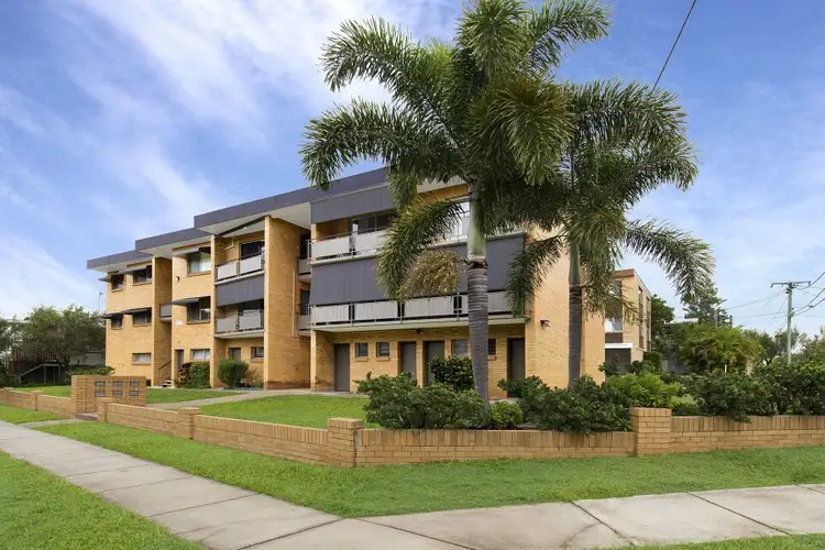 Main view of Homely unit listing, 5/49 Weston Street, Coorparoo QLD 4151