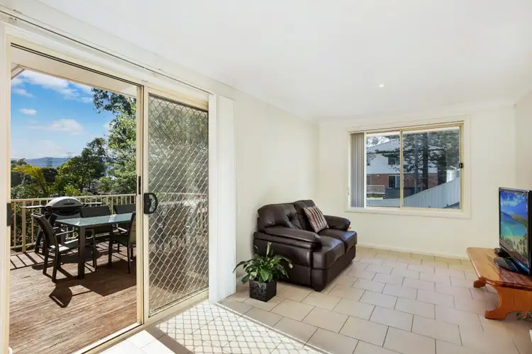 Sixth view of Homely house listing, 2 Kathryn Street, Kanahooka NSW 2530
