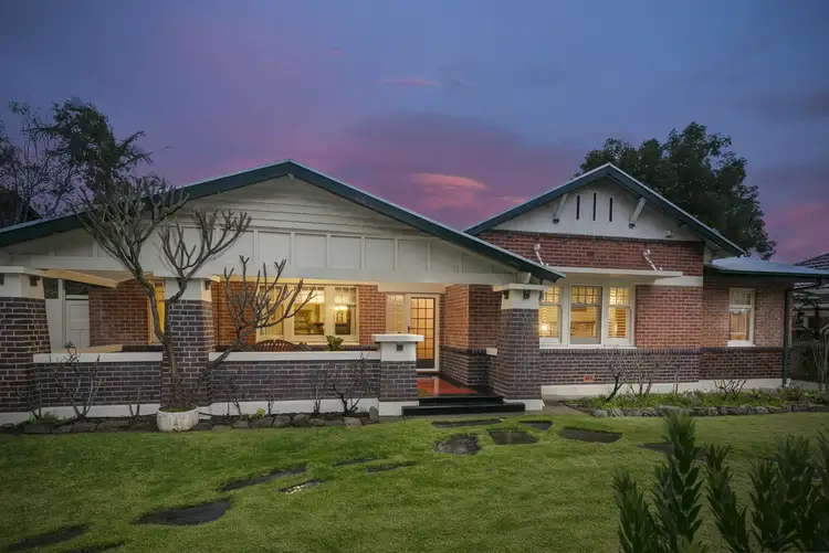 18 Tutt Avenue, Kingswood SA 5062