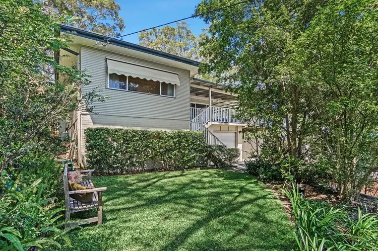 5 Emma James Street, Springfield NSW 2250