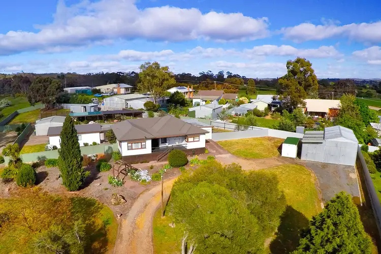 6 Goodes Court, Castlemaine VIC 3450