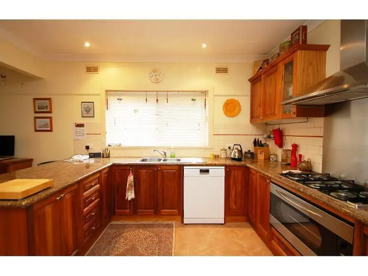 Fourth view of Homely house listing, 18 Pengana Avenue, Glenroy VIC 3046