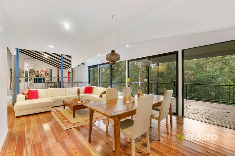 18 Lomatia Court, Bonogin QLD 4213