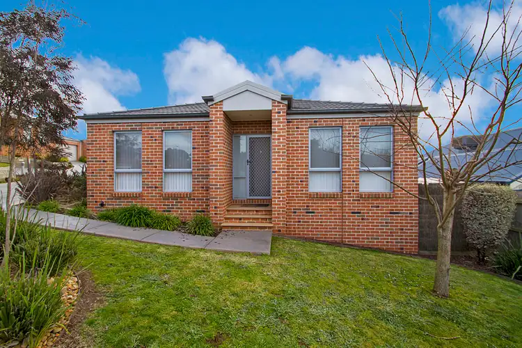 1/14-16 Janine Court, Drouin VIC 3818