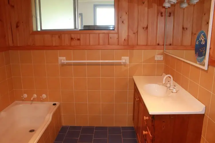 Fifth view of Homely house listing, 5 Warne Drive, Aldavilla NSW 2440