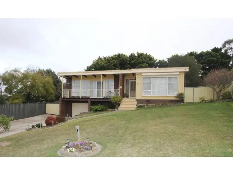 4 Glendare Crescent, Goulburn NSW 2580