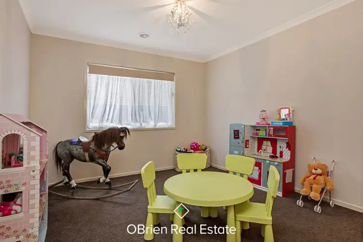 Fifth view of Homely house listing, 7 Beechtree Way, Cranbourne North VIC 3977