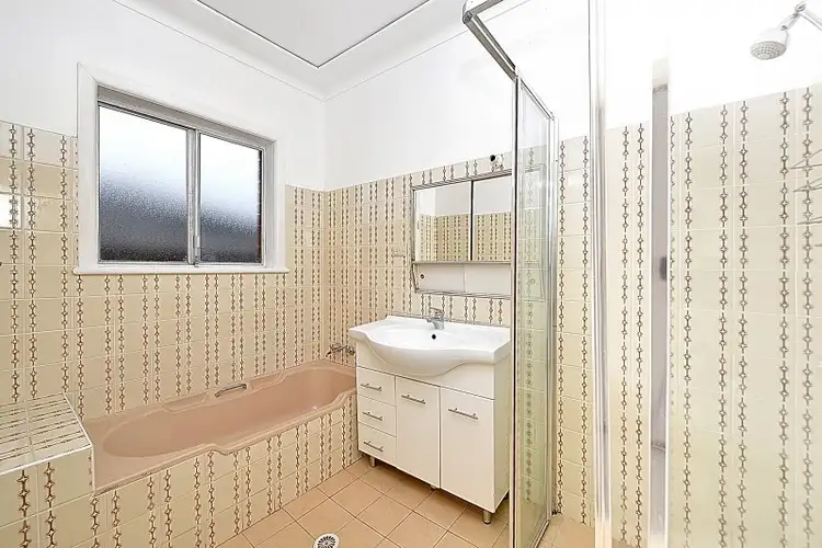 Fifth view of Homely house listing, 17 Gilliver Crescent, Greenacre NSW 2190