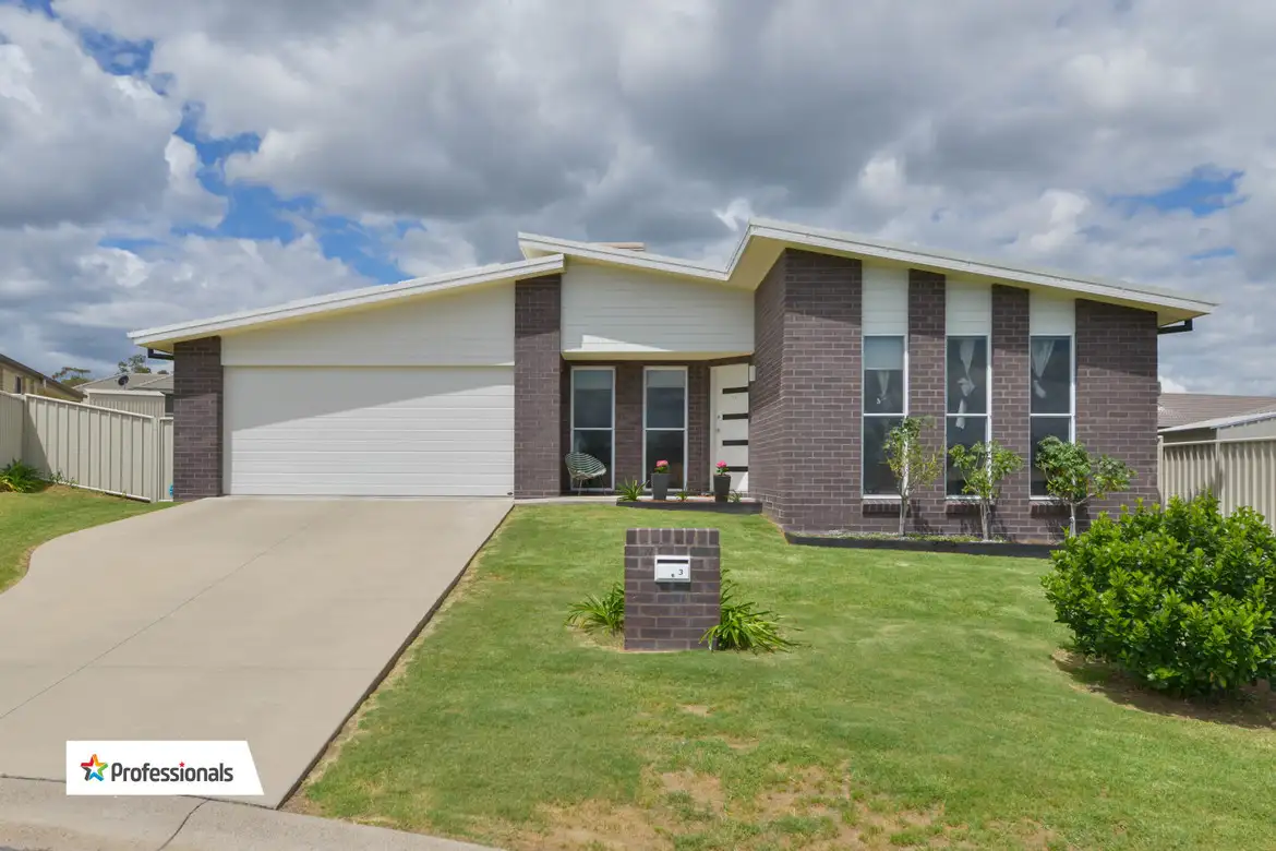 Main view of Homely house listing, 3 Coolamon Close, Tamworth NSW 2340