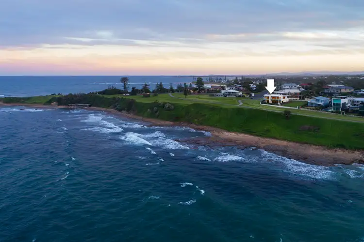 2 Weaver Terrace, Bulli NSW 2516