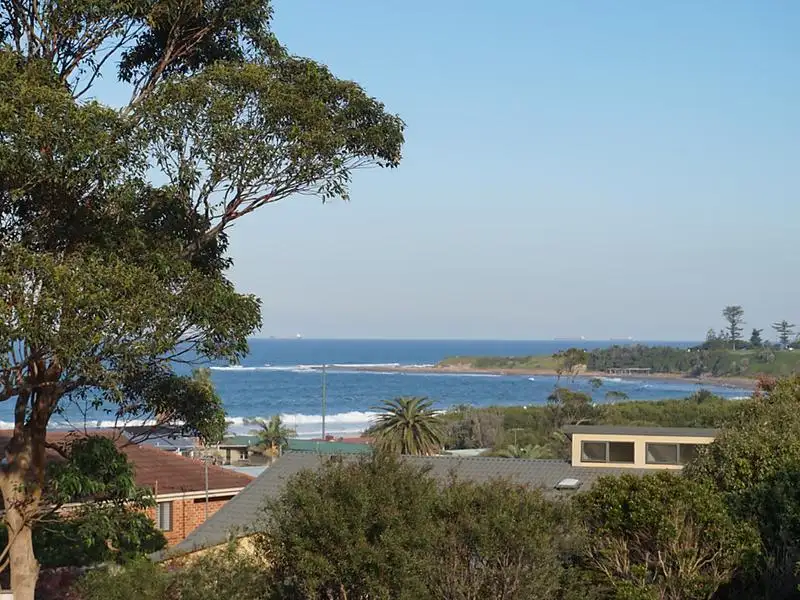 Main view of Homely semi-detached listing, 1/1 Seabreeze Place, Thirroul NSW 2515