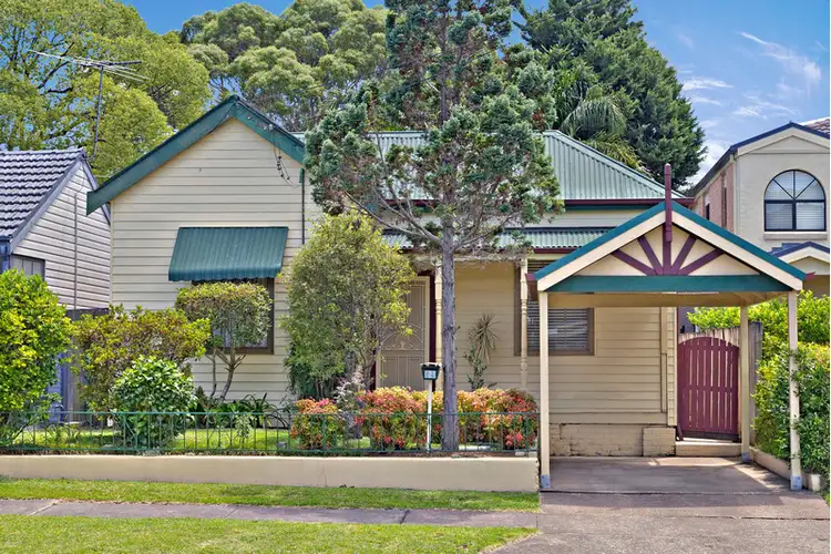 39 Balmoral Avenue, Croydon Park NSW 2133