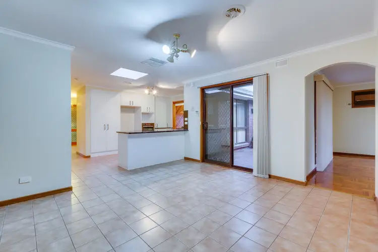 Fourth view of Homely house listing, 15 Dunbar Court, Keilor Downs VIC 3038