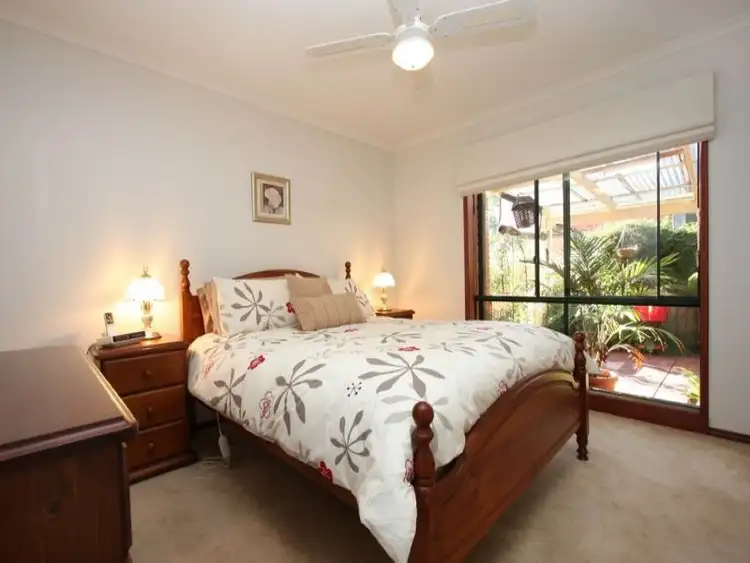 Fifth view of Homely house listing, 3 Peppermint Place, Somerville VIC 3912
