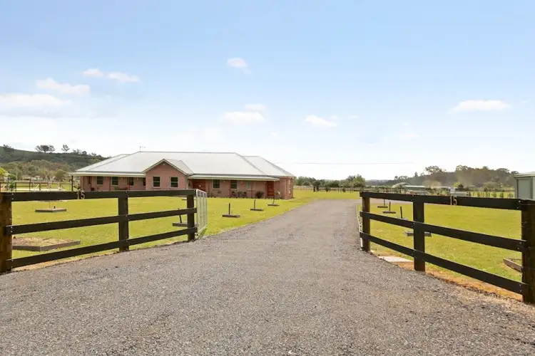 15 Calf Farm Road, Mount Hunter NSW 2570