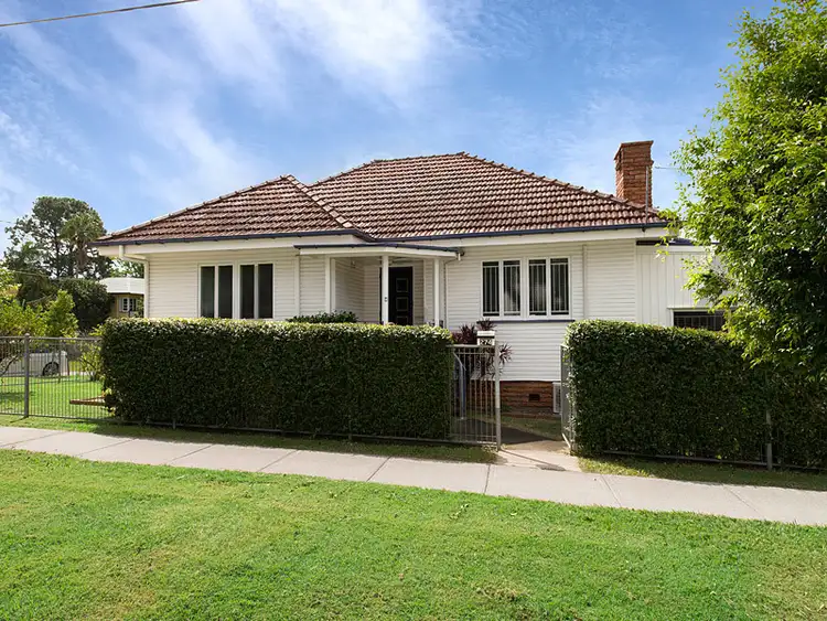 274 Long Street East, Graceville QLD 4075