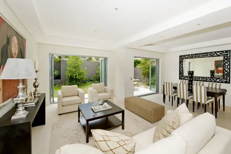2/2 Conway Avenue, Rose Bay NSW 2029