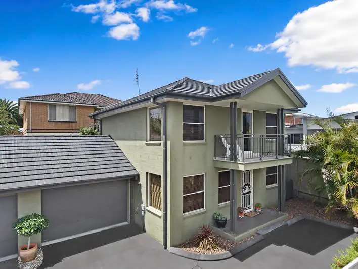 3/11 George Street, East Gosford NSW 2250