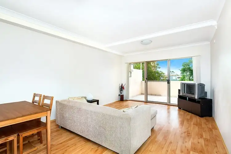 14/8 The Crescent, Homebush NSW 2140