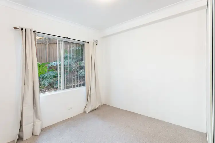Fifth view of Homely unit listing, 2/17 Waine Street, Freshwater NSW 2096