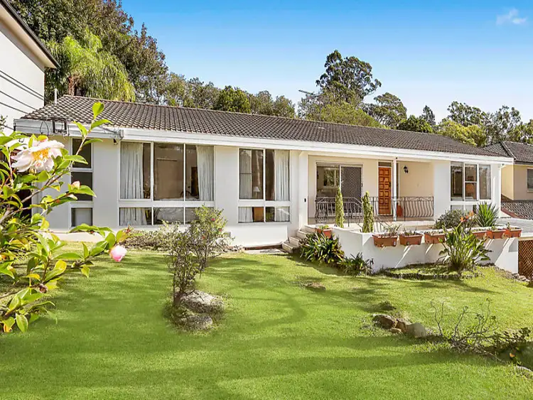 99 Cambourne Avenue, St Ives NSW 2075