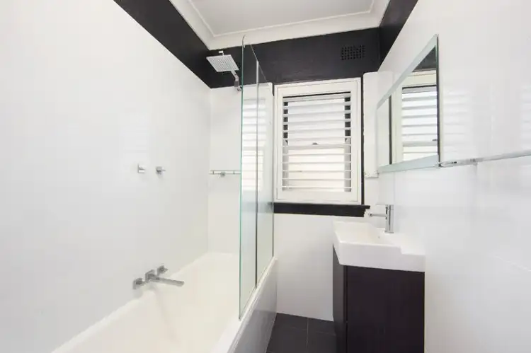 Fourth view of Homely apartment listing, 12/8 Victoria Parade, Manly NSW 2095