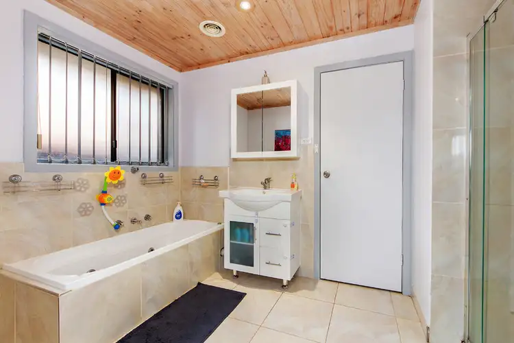 Sixth view of Homely house listing, 31 Cheleon Way, Kings Park VIC 3021