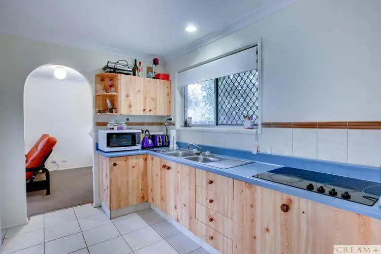 Fifth view of Homely house listing, 2 Fleur Court, Capalaba QLD 4157