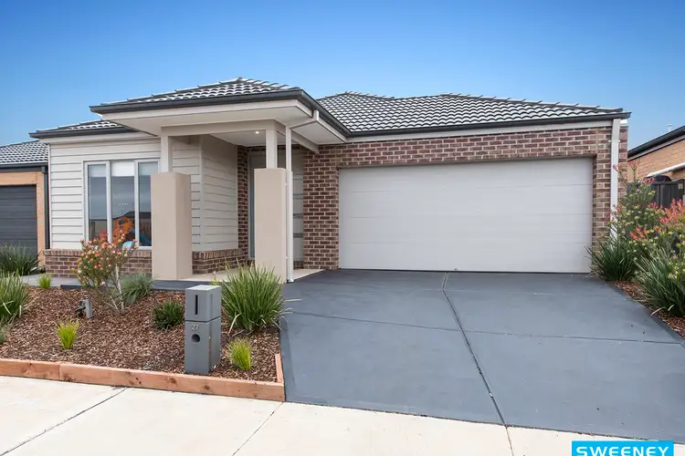 27 Aria Boulevard, Plumpton VIC 3335