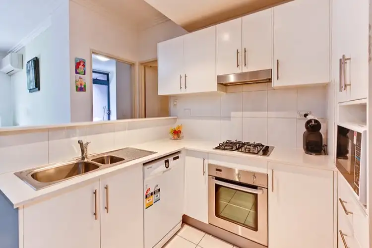 Second view of Homely unit listing, 33/24-28 College Crescent, Hornsby NSW 2077