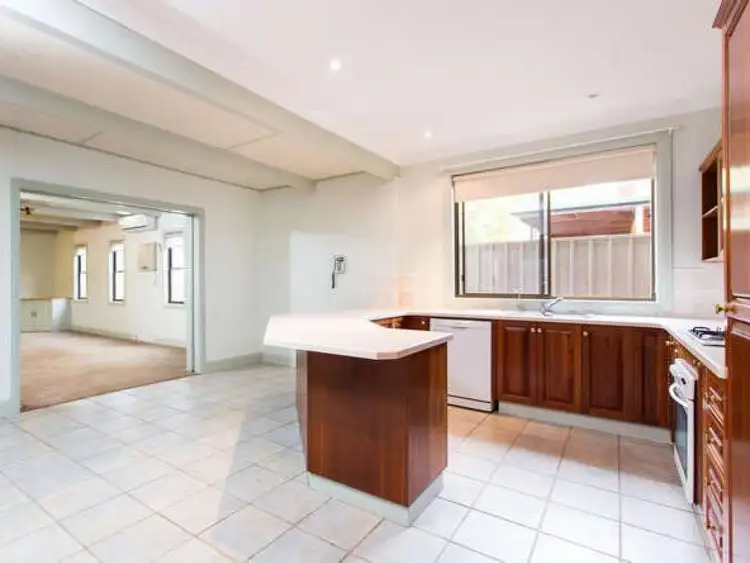 Fourth view of Homely house listing, 3 Henderson Place, Mildura VIC 3500